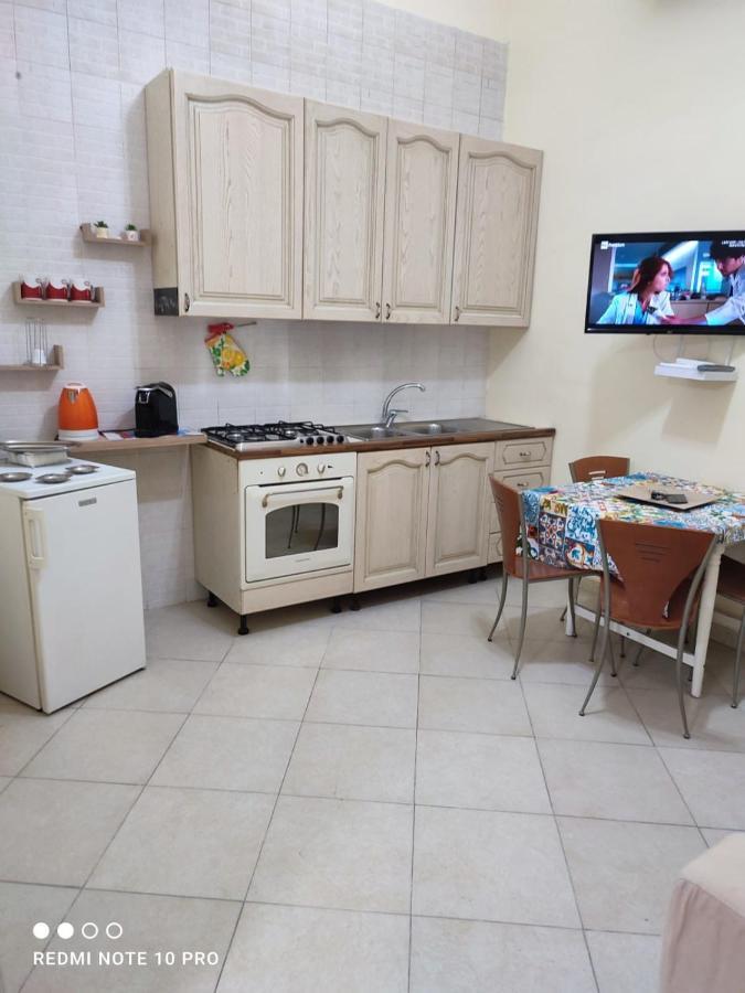 D&M21 Bed & Breakfast Napoli Bagian luar foto
