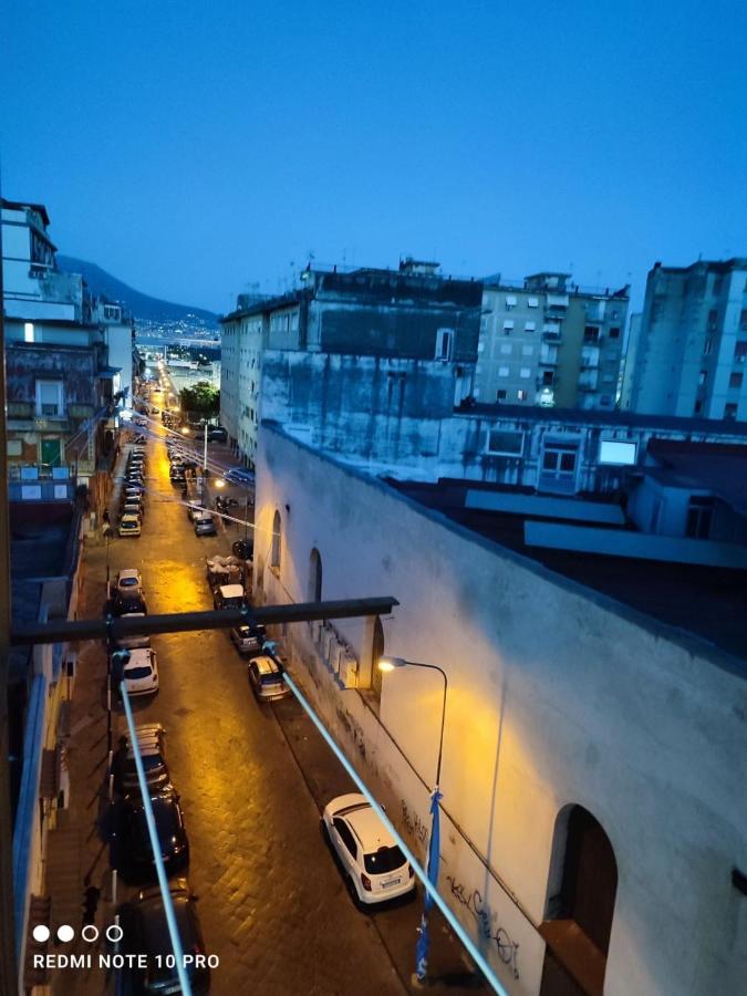D&M21 Bed & Breakfast Napoli Bagian luar foto