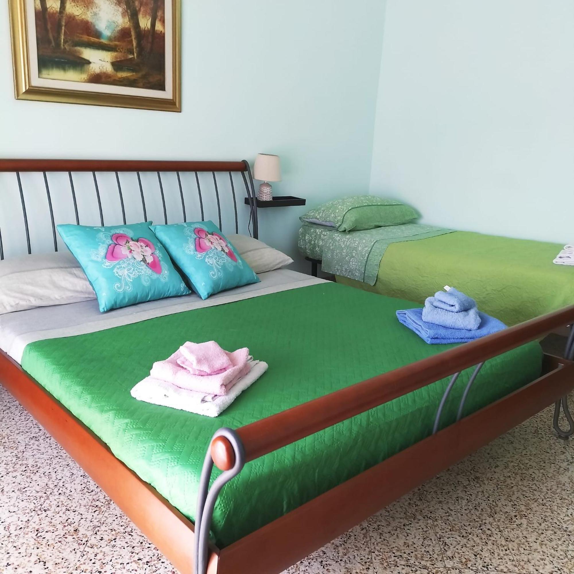 D&M21 Bed & Breakfast Napoli Bagian luar foto