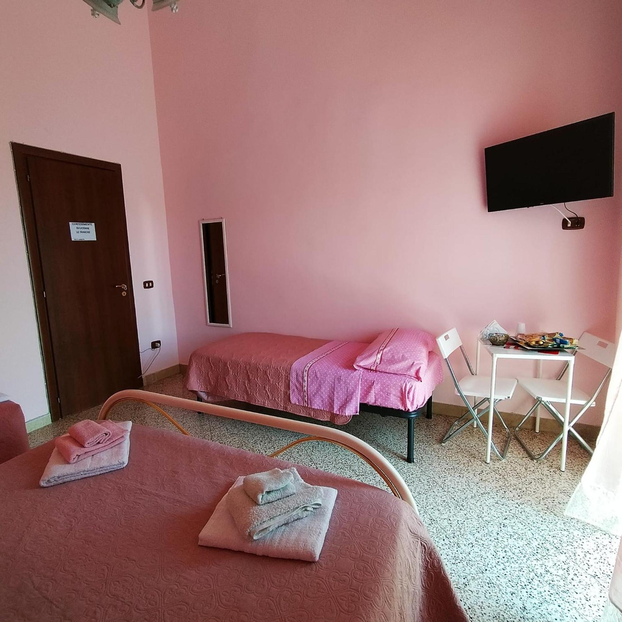 D&M21 Bed & Breakfast Napoli Bagian luar foto